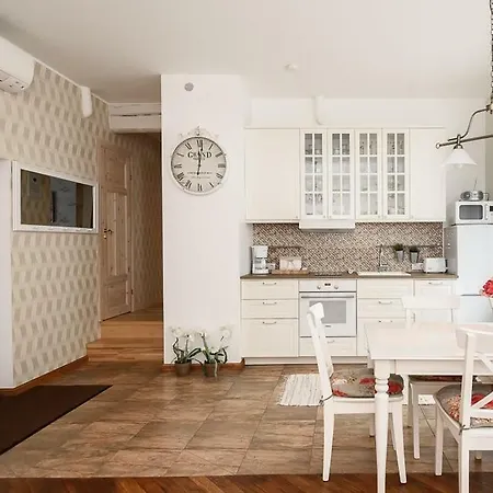 Roosi Apartment